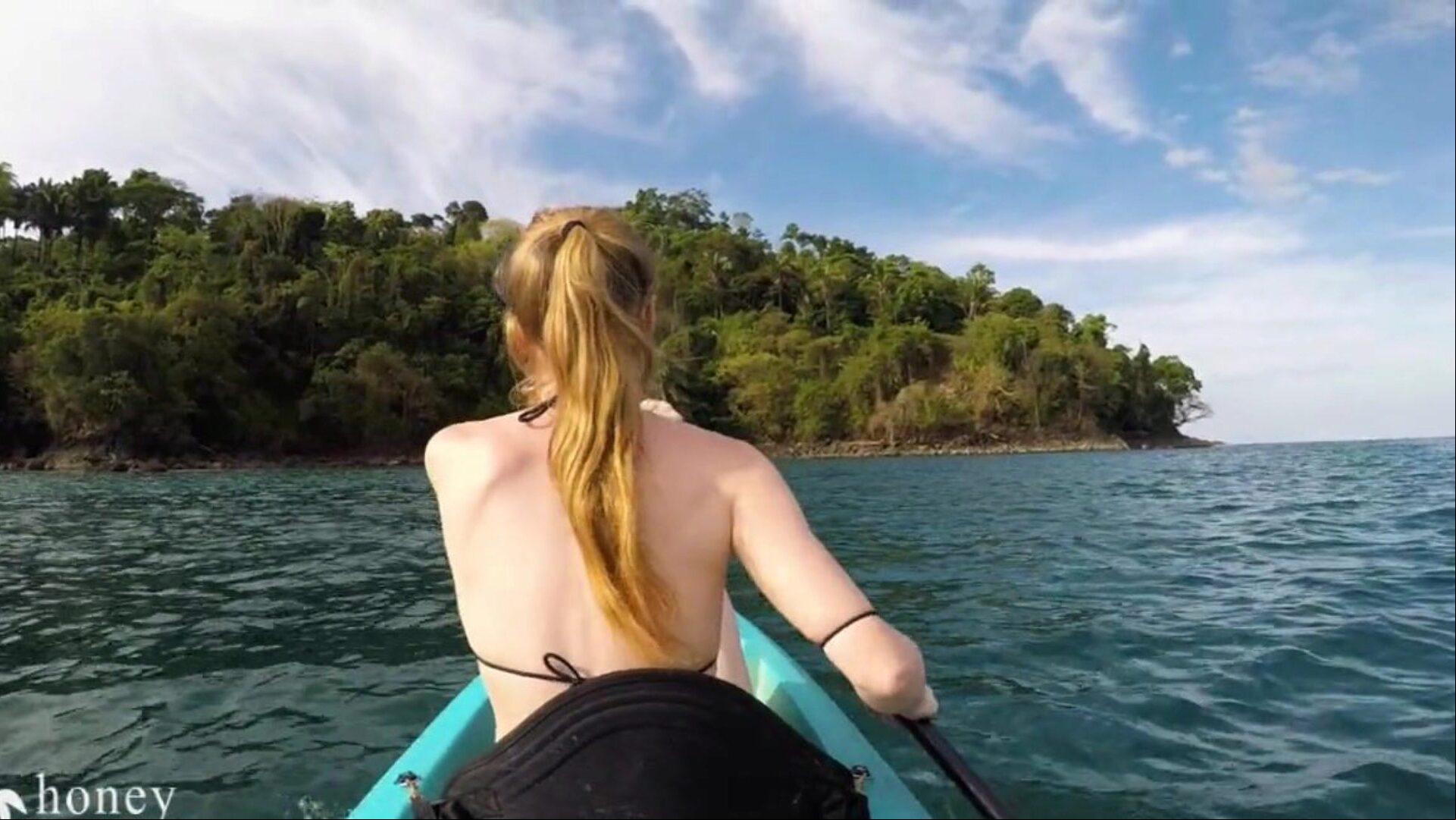 Fit gf deep-throats and rides my dong out on the water - Risky public lovemaking